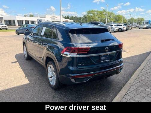 Tourmaline Blue Metallic 2023 Volkswagen Atlas Cross Sport 3.6L V6 SE w/Technology