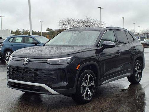 2025 Volkswagen Tiguan 2.0T SE 4MOTION