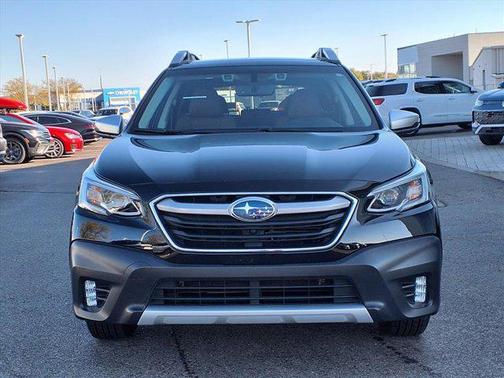 2022 Subaru Outback Touring XT