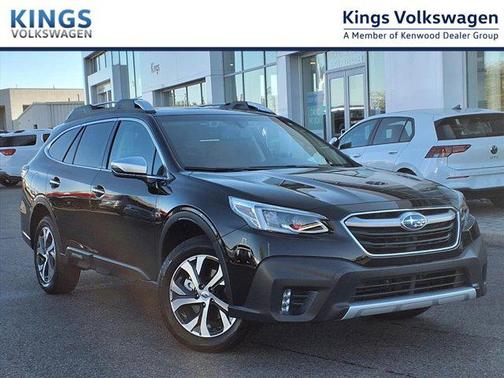 2022 Subaru Outback Touring XT