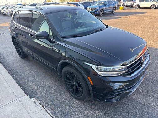 2024 Volkswagen Tiguan 2.0T SE R-Line Black 4MOTION