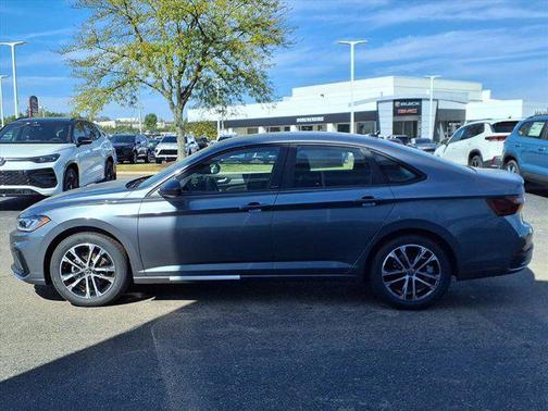 2025 Volkswagen Jetta 1.5T Sport