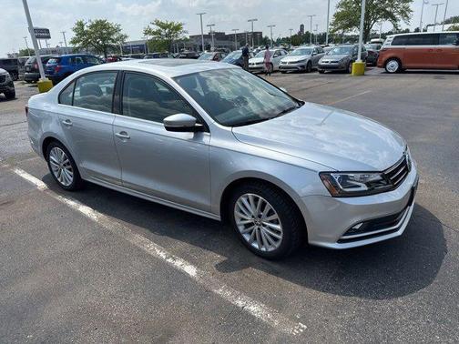 2016 Volkswagen Jetta 1.8T SEL