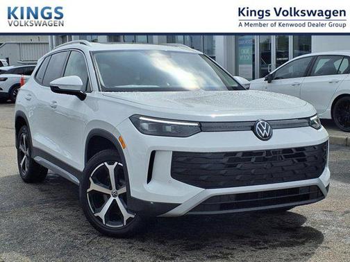 2025 Volkswagen Tiguan 2.0T SE 4MOTION