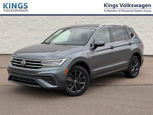 Platinum Gray Metallic 2024 Volkswagen Tiguan 2.0T SE 4MOTION