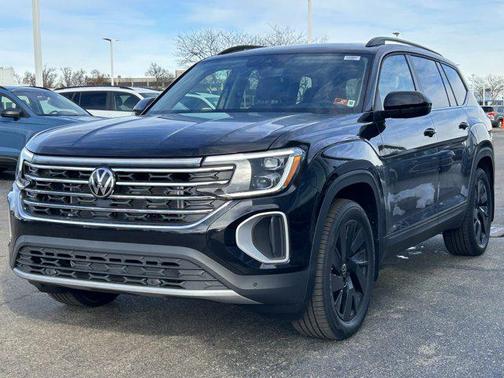 2026 Volkswagen Atlas 2.0T SE w/Technology 4MOTION