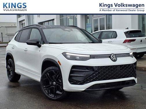 2025 Volkswagen Tiguan 2.0T SE R-Line Black 4MOTION