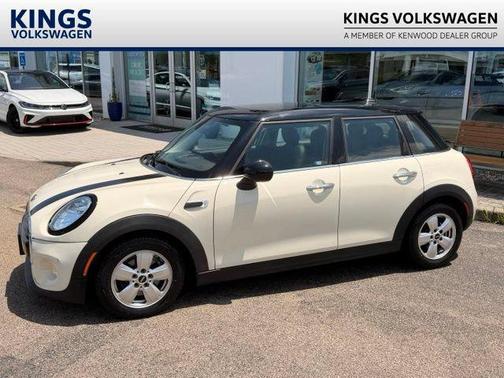 Pepper White 2016 MINI Hardtop Cooper