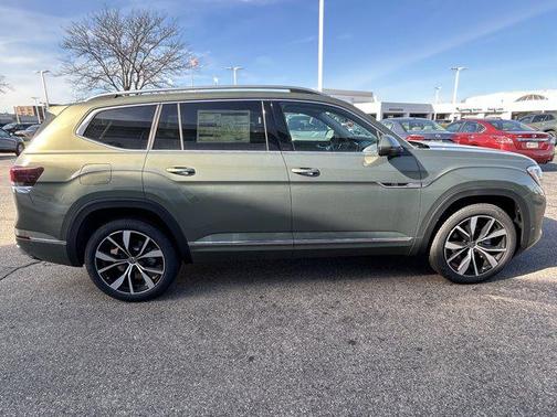 2026 Volkswagen Atlas 2.0T SEL Premium R-Line 4MOTION