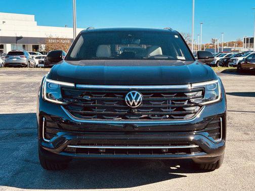 2026 Volkswagen Atlas Cross Sport 2.0T SEL Premium