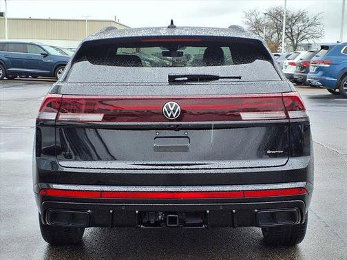 2026 Volkswagen Atlas Cross Sport 2.0T SEL