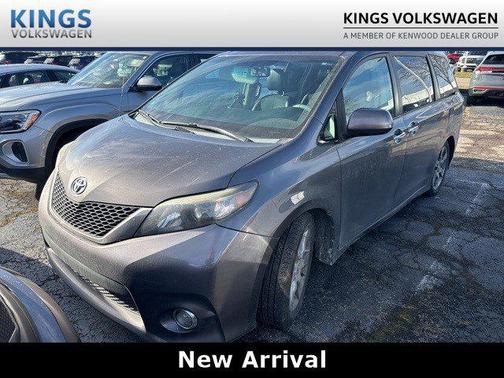 2013 Toyota Sienna SE