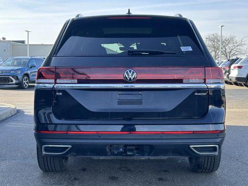 2026 Volkswagen Atlas 2.0T SE w/Technology 4MOTION