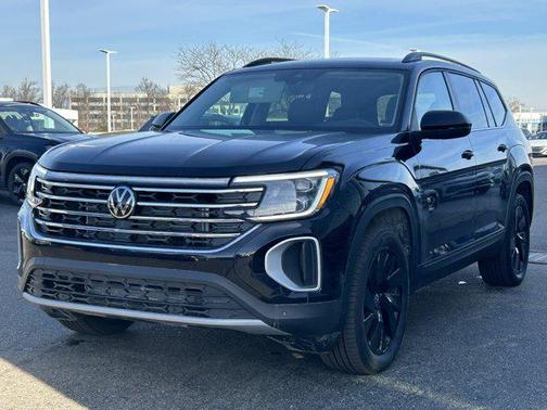 2026 Volkswagen Atlas 2.0T SE w/Technology 4MOTION