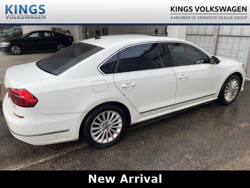 2017 Volkswagen Passat 1.8T SE