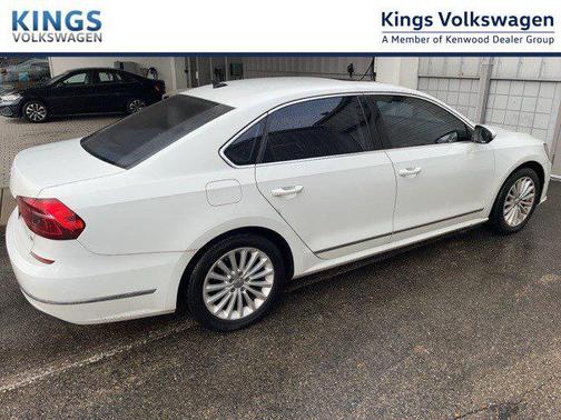 2017 Volkswagen Passat 1.8T SE