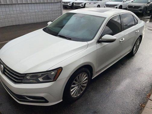 2017 Volkswagen Passat 1.8T SE