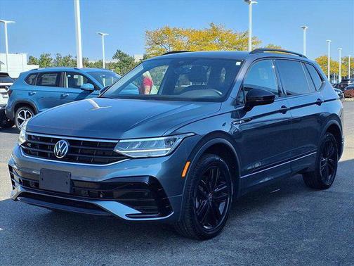 2022 Volkswagen Tiguan 2.0T SE R-Line Black 4MOTION