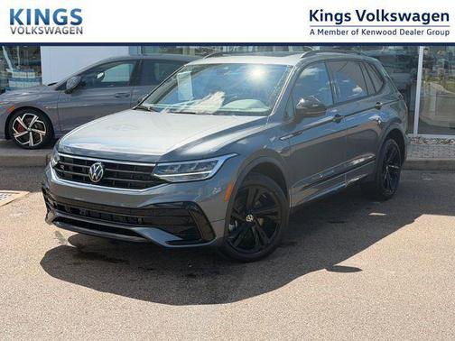 Platinum Gray Metallic 2024 Volkswagen Tiguan 2.0T SE R-Line Black 4MOTION