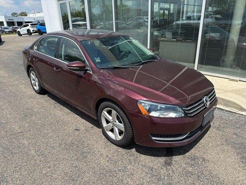 2012 Volkswagen Passat 2.5 SE