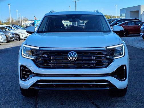 2026 Volkswagen Atlas 2.0T SEL Premium R-Line 4MOTION