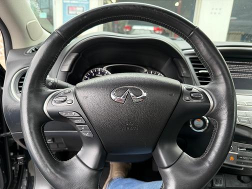 2020 INFINITI QX60 LUXE