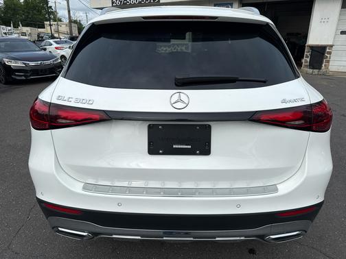 2023 Mercedes-Benz GLC 300 4MATIC