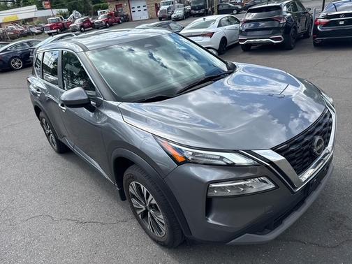 gray 2023 Nissan Rogue SV