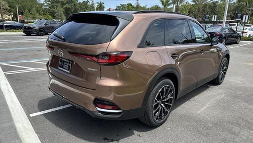 2025 Mazda CX-70 PHEV Premium Plus Package