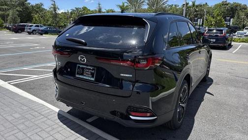 2025 Mazda CX-70 PHEV Premium Plus Package