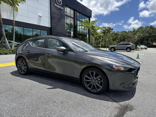 Machine Gray Metallic 2024 Mazda Mazda3 FWD w/Preferred Package