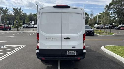 2022 Ford Transit-250 Base