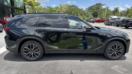 2025 Mazda CX-70 PHEV Premium Plus Package