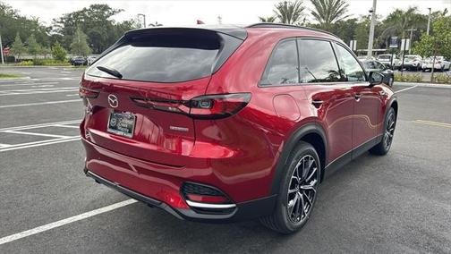 2025 Mazda CX-70 PHEV Premium Package