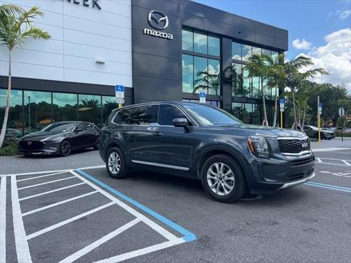 2022 Kia Telluride LX