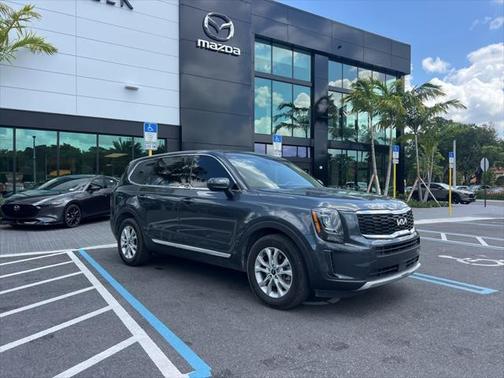 2022 Kia Telluride LX