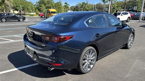 2025 Mazda Mazda3 FWD w/Preferred Package