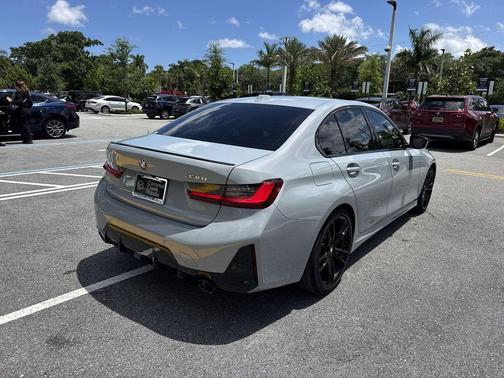 Brooklyn Gray Metallic 2023 BMW 330 i