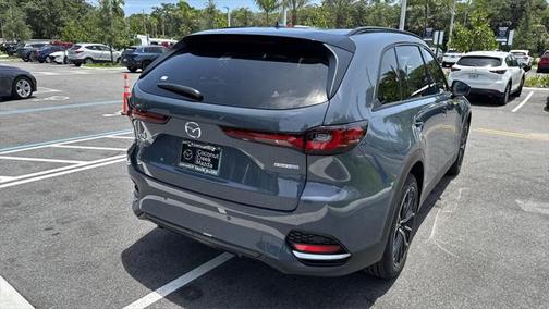 2025 Mazda CX-70 PHEV Premium Package
