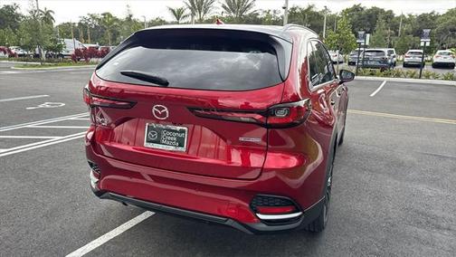 2025 Mazda CX-70 PHEV Premium Package