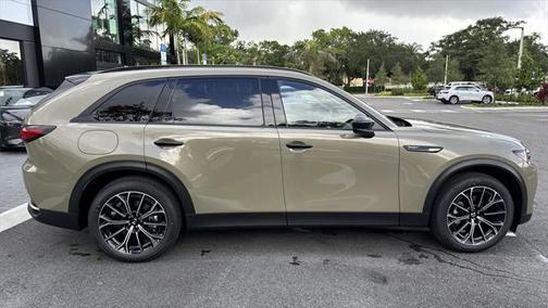 2025 Mazda CX-70 PHEV Premium Plus Package
