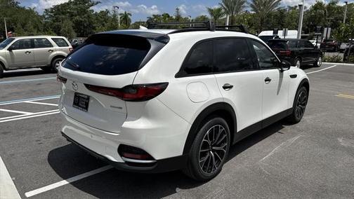 2025 Mazda CX-70 PHEV Premium Plus Package