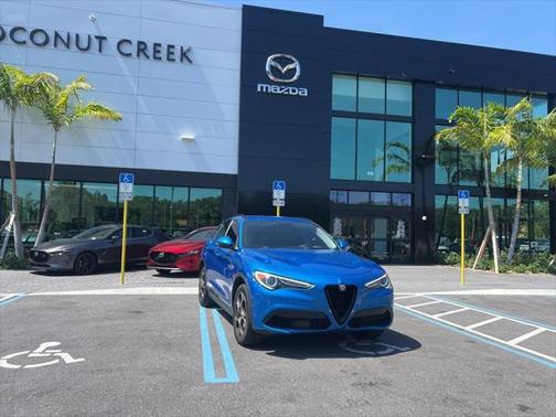 2018 Alfa Romeo Stelvio Sport