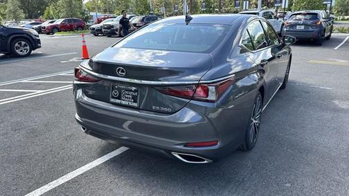 2023 Lexus ES 350 Base