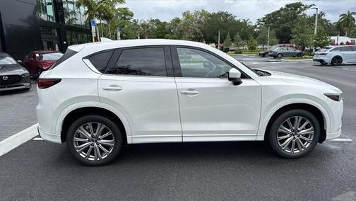 2023 Mazda CX-5 Signature