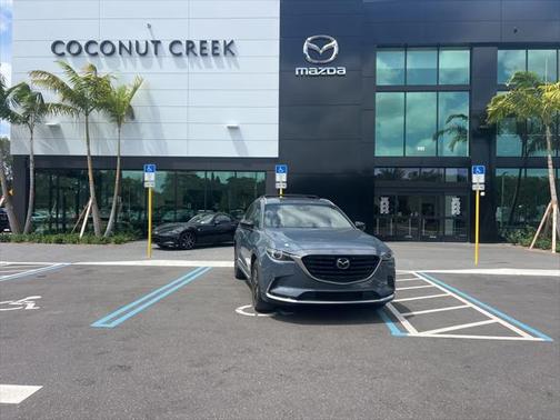 2023 Mazda CX-9 Carbon Edition