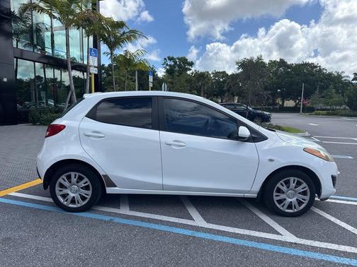 Crystal White Pearl 2012 Mazda Mazda2 Sport