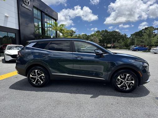 Blue 2024 Kia Sportage Hybrid EX