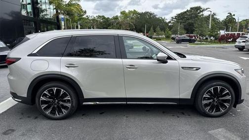 2025 Mazda CX-90 PHEV Premium Plus
