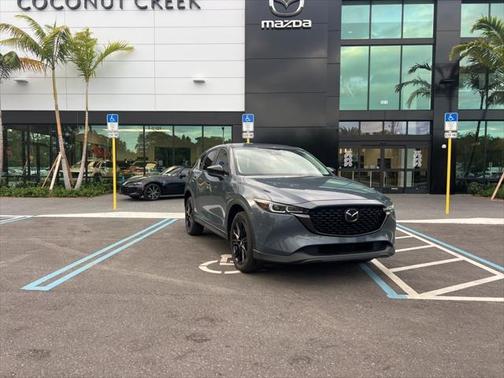 2022 Mazda CX-5 Carbon Edition